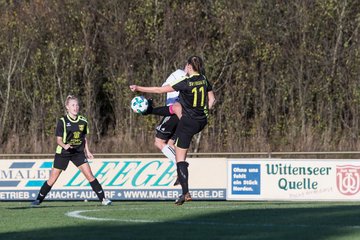 Bild 310 - Frauen TSV Vineta Audorg - SV Friesia 03 Riesum Lindholm : Ergebnis: 2:4